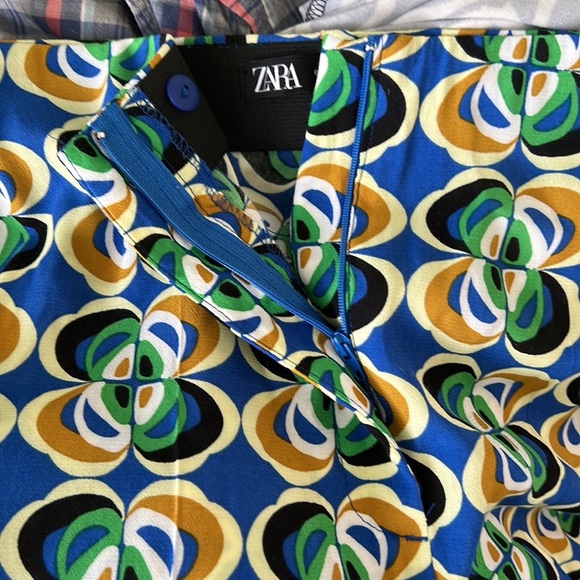 Zara Green & Blue Geometric Printed Flare High Waist Trousers - M - Picture 9 of 13
